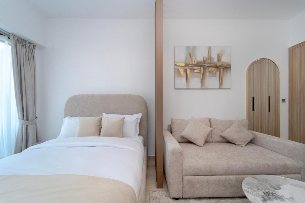 Apartment Luxurious Serenity 5-star Lifestyle In Jvc *