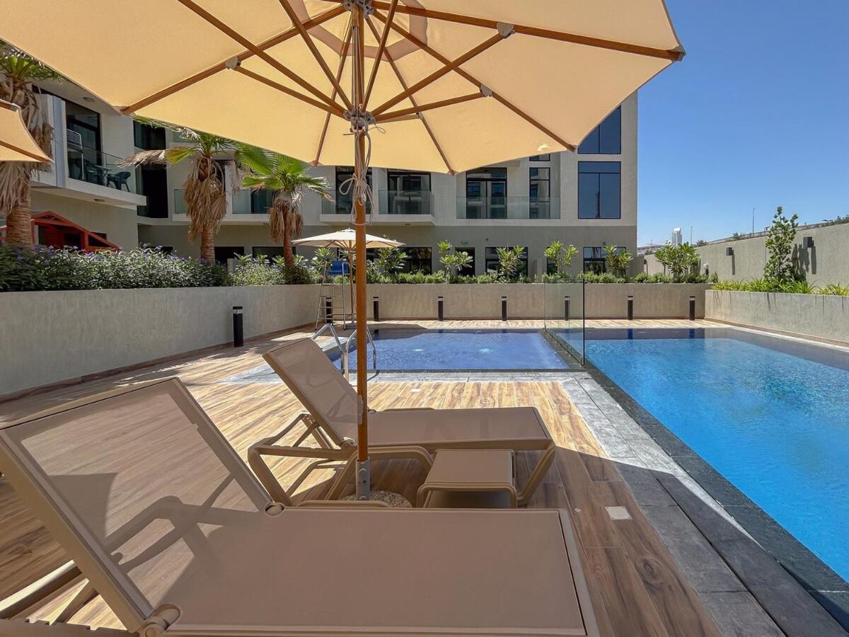 Luxurious Serenity 5-star Lifestyle In Jvc